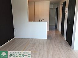 リッシュ 102 1階1LDKのリビング/ダイニング