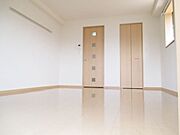 ★10.1帖のフローリングのお部屋です★