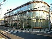日野市立多摩平図書館 428m