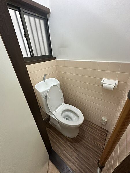 トイレを拡大表示