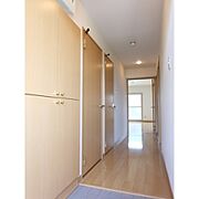 廊下があり、お部屋の中が見えにくい間取り。