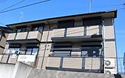 都市ガス物件。軽量鉄骨造。全戸角部屋。