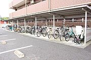 無料駐輪場あります