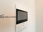 【施工例】「TVモニター付きインターホン」は、玄関に行かなくても誰が来たのか確認でき、お子様のお留守番も安心です。