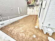 4号棟  ■暮らしに潤いを与える、緑が取り入れられた住まいです