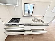 G号棟  ■キレイに片付く、使いやすいキッチン
