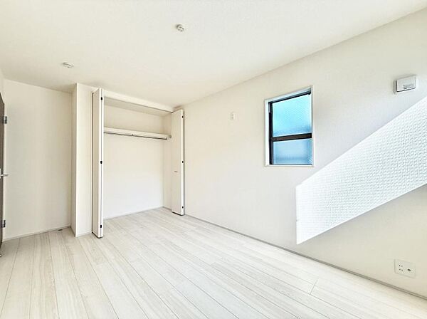 寝室を拡大表示
