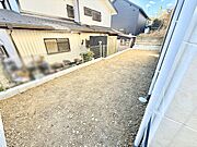 ■季節の移ろいを感じられる、落ち着いた雰囲気の屋外空間