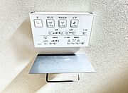 ■温水洗浄で快適、清潔感が保たれるシャワートイレ
