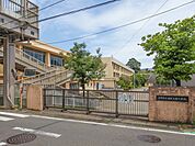 小学校 700m 座間市立相武台東小学校