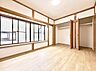 室内：■シンプルで使いやすい空間がスッキリ感じられます