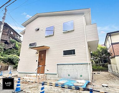 外観:1号棟 ■暮らしを彩る充実した設備仕様が備わった住まい 外観:1号棟 ■暮らしを彩る充実した設備仕様が備わった住まい