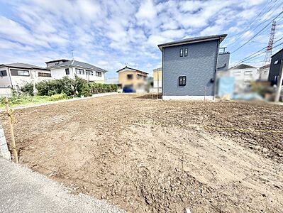 外観：1号棟  ■暮らしを彩る充実した設備仕様が備わった住まい