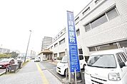 医療法人貝塚病院 556m