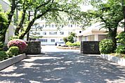 富士市立吉原第一中学校（401m）