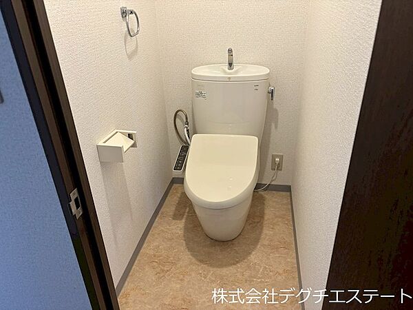トイレを拡大表示