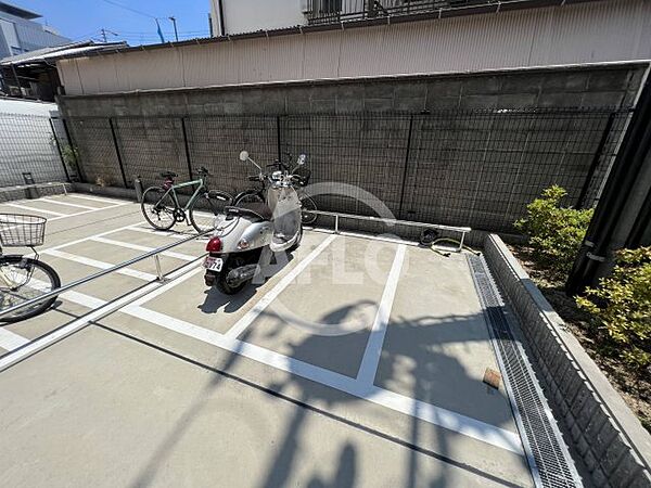 画像26:エグゼ大阪ドーム　バイク置き場