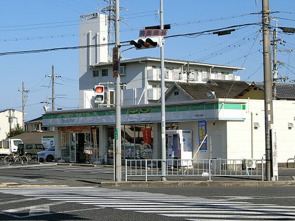 画像19:【コンビニエンスストア】ファミリーマート 岸和田土生東店まで449ｍ