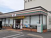 セブンイレブン伏見竹田中島町店まで110m