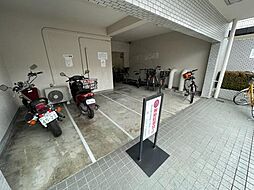 4 / 5