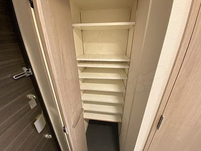 収納