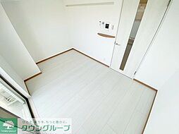 アンベリール川崎SOUTH 402 4階1Kのリビング/ダイニング