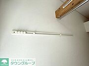 壁掛けハンガーレール有り♪
