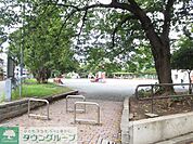 潮田公園 徒歩22分。公園 1750m