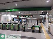 上尾駅 徒歩19分。 1490m