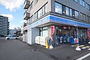 ローソンさいたま東大宮五丁目店 592m