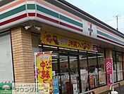 セブンイレブン加須花崎南店 徒歩13分。 1010m
