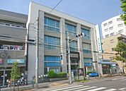 城北信用金庫落合支店 253m