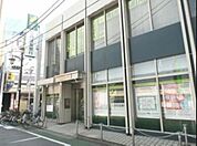 三井住友銀行武蔵関支店 389m