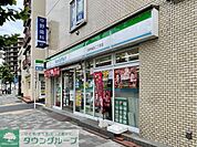 ファミリーマート西早稲田二丁目店 徒歩6分。 410m