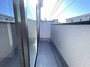 南西向きバルコニー　バルコニーはLDK前にもございます　