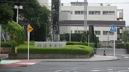 船橋市役所750m徒歩9分