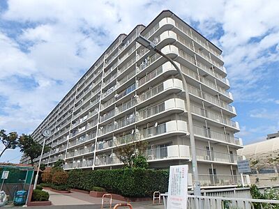 外観:1981年5月築 外観:1981年5月築
