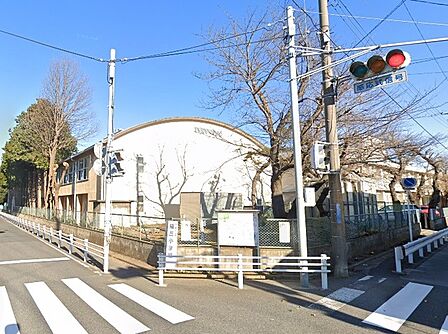 千葉市立稲丘小学校560m徒歩7分