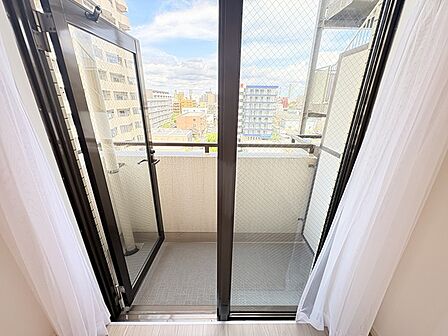 6.5帖洋室前バルコニー
