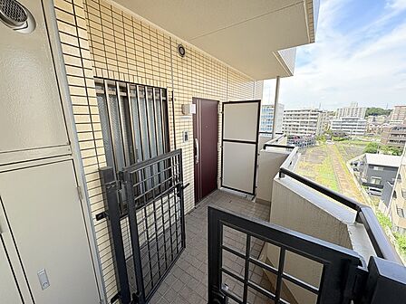 7階部分エレベーター停止階　専用ポーチ付き　