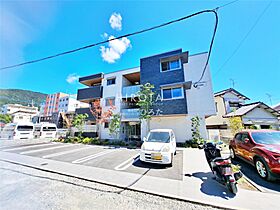 エクラージュ  ｜ 福岡県北九州市小倉北区神岳2丁目（賃貸マンション1LDK・1階・46.58㎡） その1