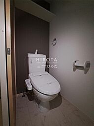 アクシオ足立