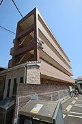 4階建てマンション