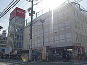 西友 277m