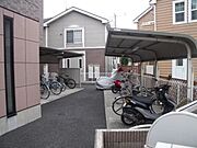 共用駐輪場あります