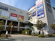 ビビット南船橋 徒歩21分。ショッピングセンター 1670m