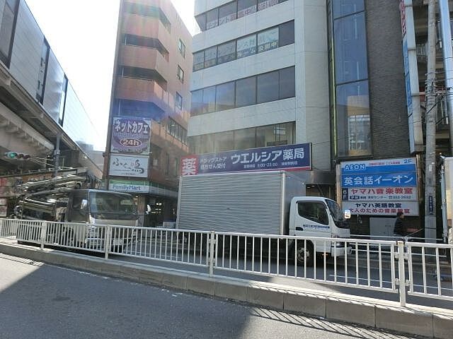 周辺