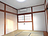 室内：２階和室６帖