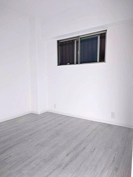 寝室を拡大表示