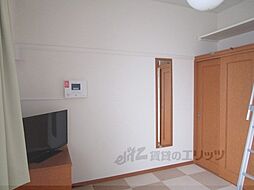 レオパレスヴォワール 105 1階1Kのリビング/ダイニング